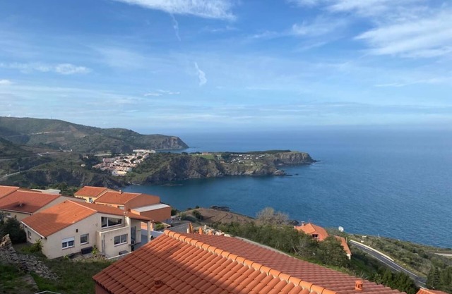Exceptional sea view apartment