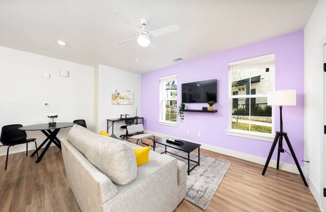 Exclusive 1BR Luxe Haven in Ideal Spot!