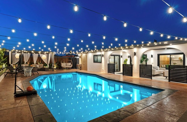 Exclusive Disney Resort- Private Pool & Luxe Stay