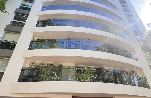 Exclusive studio apartment on Avenida lIbertad street in La Perla Mar del Plata.