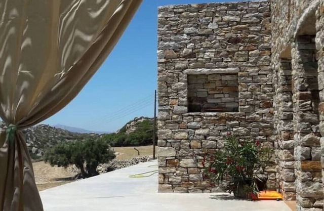 Exclusive Villa Shangri-La sleeps 12