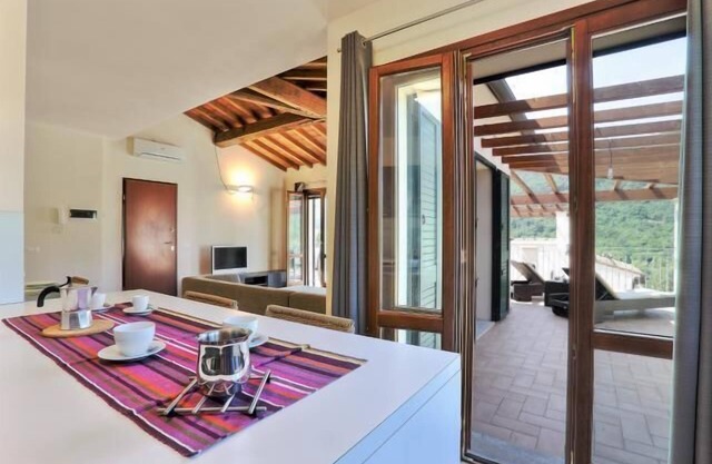 Exclusive villa with sea view - Rio nell'Elba: Villetta Natura Casa A