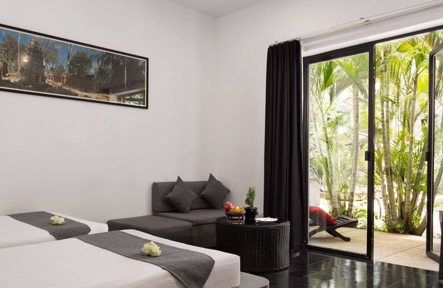 Executive Villa with Private Pool 6-8guests