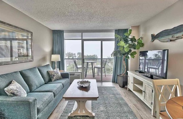 EXHALE -Oceanfront 1BR Condo-Litchfield by the Sea