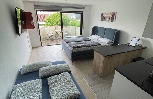 Exklusiv, Modernes Apartment mit Balkon