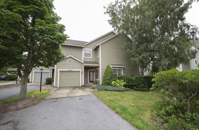 Experience All 7 Springs Has to Offer in This Great Townhouse