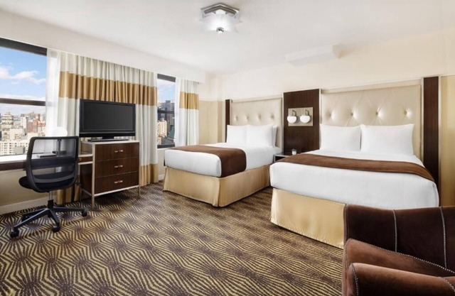 Explore NYC from a Stylish Room in the Iconic New Yorker Hotel