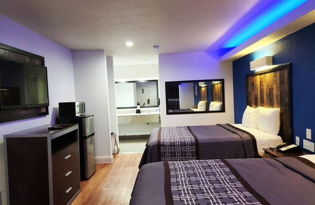 Express Inn Tomball