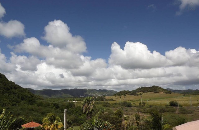 F3 comfortable in villa, 4 to 6 people, near the most beautiful beaches