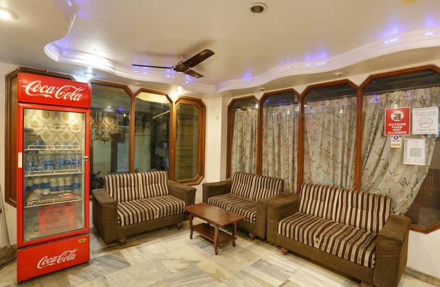 Fabhotel Ashoka Inn
