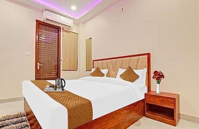 FabHotel Metro Inn