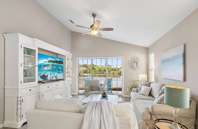 Fabulous single family home close to Mayo Clinic, shopping, restaurants and schools