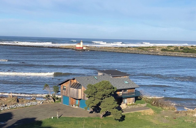 FABULOUS Views-Ocean Beach-GOLF!