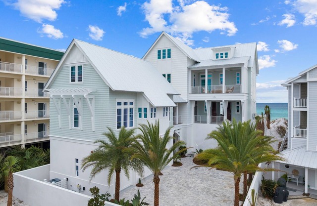 Fall Stays Available! Private Salt Water Pool! Gulf Front! Carriage House! Low-Speed Vehicle!