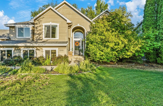 Family-Friendly and Fenced Yard - Great for Pets! Speakeasy – 15 Min to Downtown