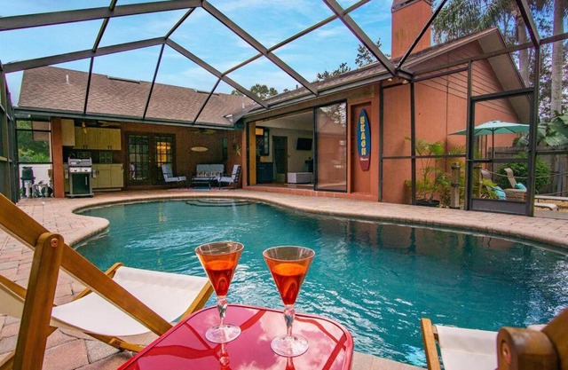 Family Friendly Pool Paradise Retreat Near Beaches