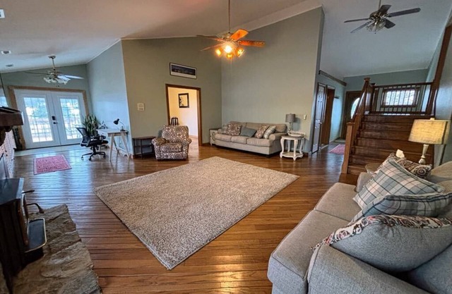 Family-Fun Escape w/Pool, Game Room, Firepit + Baby Gear
