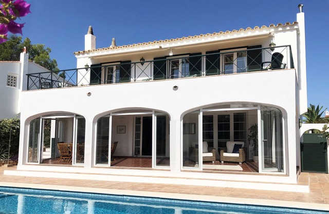 Family Home, Heated Pool, Port Views, Short Stroll to Port, Shops, Bars/Rests.