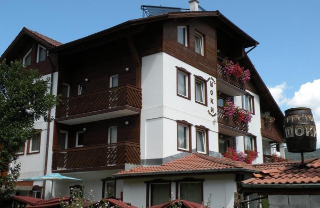 Family Hotel Shoky
