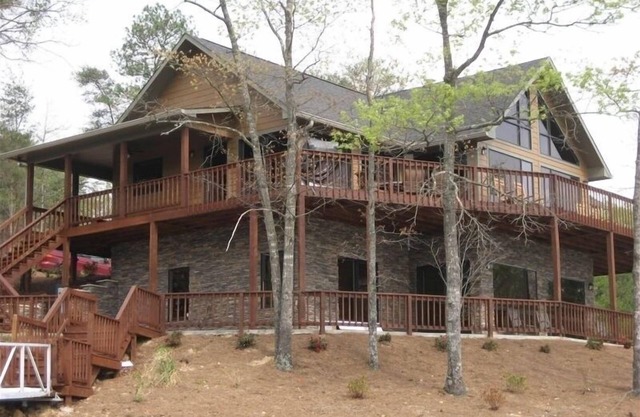 Family Paradise - Smith Lake Home