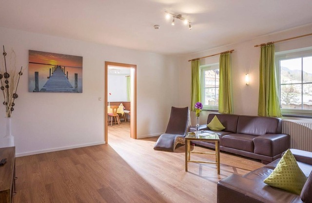 Family vacation in Thierseetal: Luxurious holiday apartment 8 in Tyrol - family paradise MoNi
