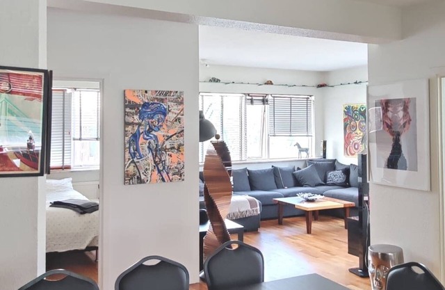 Fantastic location within 5min from everything!