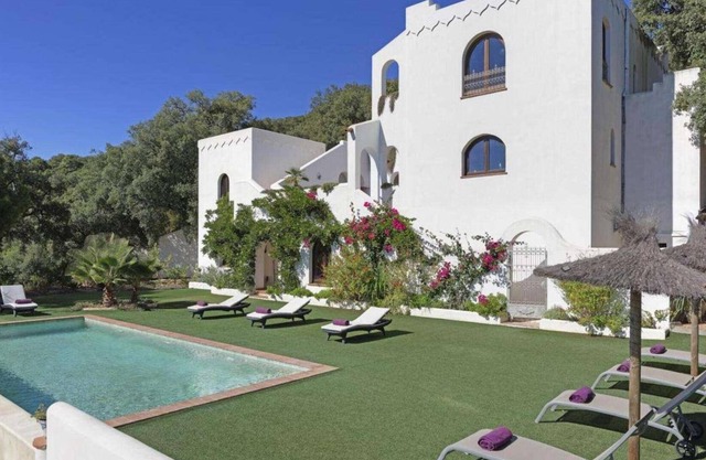 Fantastic villa in a unique location