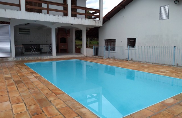 Farm with pool and barbecue