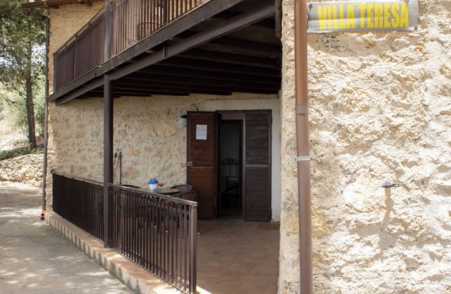 Farmhouse villa with pool and playground - Bellajo Farmhouse