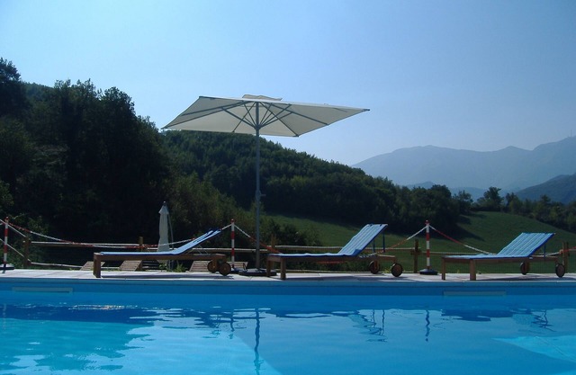 Farmhouse with pool immersed in a natural setting of the Montefeltro - 1 -