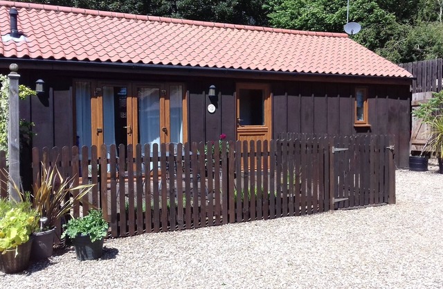 Felgate Cottage - Set Around An Old Farmyard In A Village Location