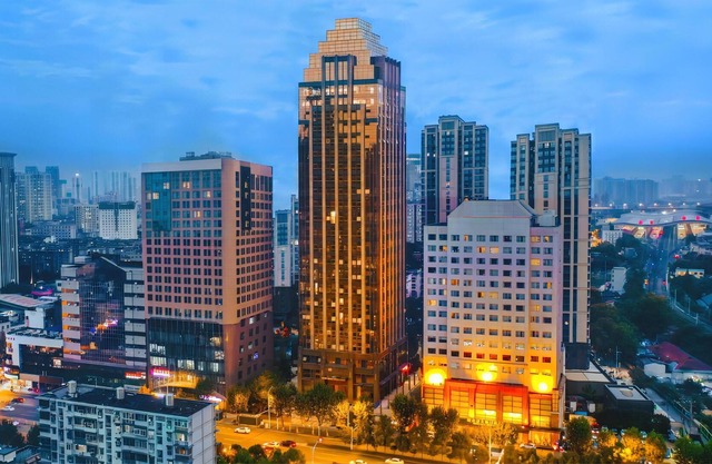 fengyanjingxuanjiudian