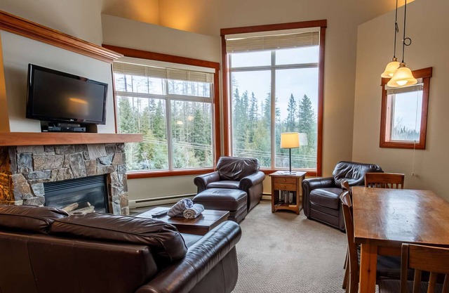 Fernie - Timberline Lodges Balsam #540