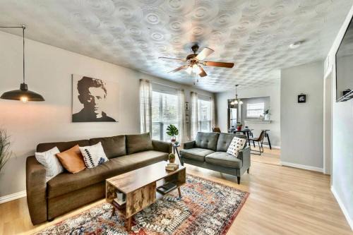 FIFA Ready The Swank - Close to Downtown