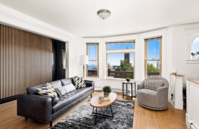 Fika Condo | Downtown Retreat | Near Canal Park