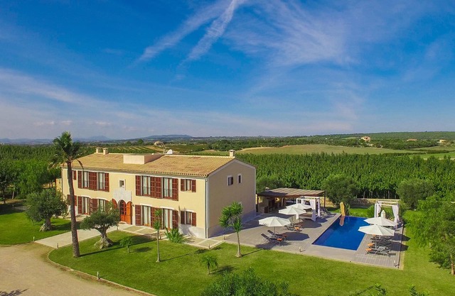 FINCA S'HORT DE CONIES - Spectacular house with private pool surrounded by fields and peac