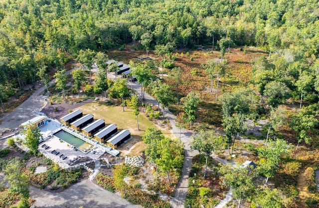 Finch Limit 4 2 Bedroom Cabin