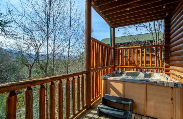 Firefly Falls MTN View Hot Tub Game Room