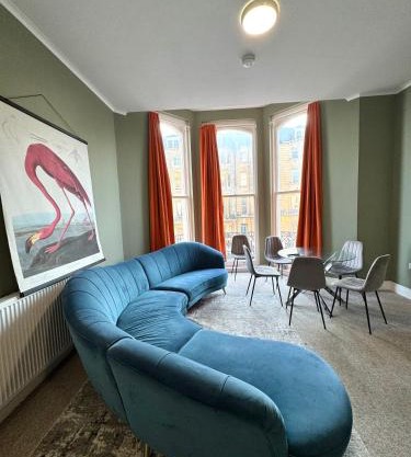 First Avenue Apartments Stylish 2 & 3 Bed Flats in Central Hove
