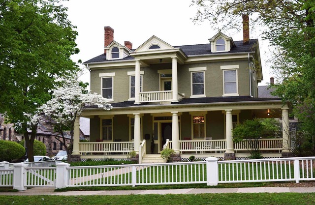 First Class, Historic Home in Kerrytown