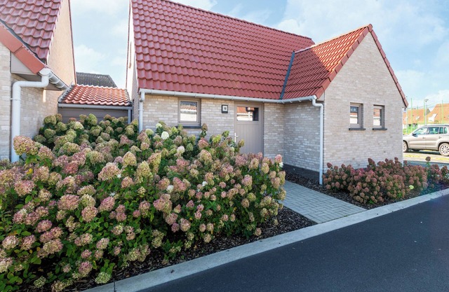 Fisherman's house on Westhinder estate near sea