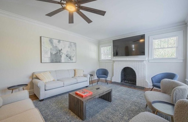 Five Points Mill House with Firepit