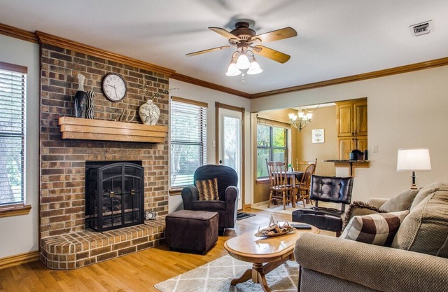 Flat Rock Retreat - Your Next Getaway Awaits!