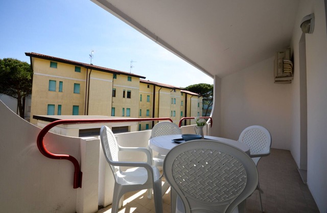 Flat with luminous balcony in Bibione Pineda