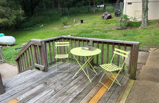 Flathead Retreat New Listing.Back2School Labor Day Special.✅ it out. Pets Welcom