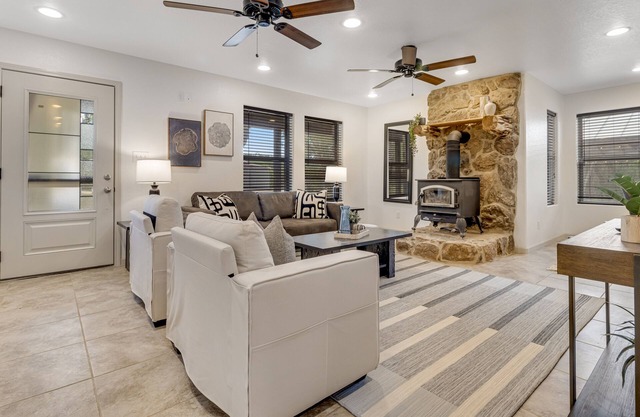 Forest Retreat - Houston House | House in Blanco