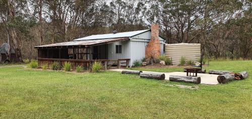 Four Bull Hut