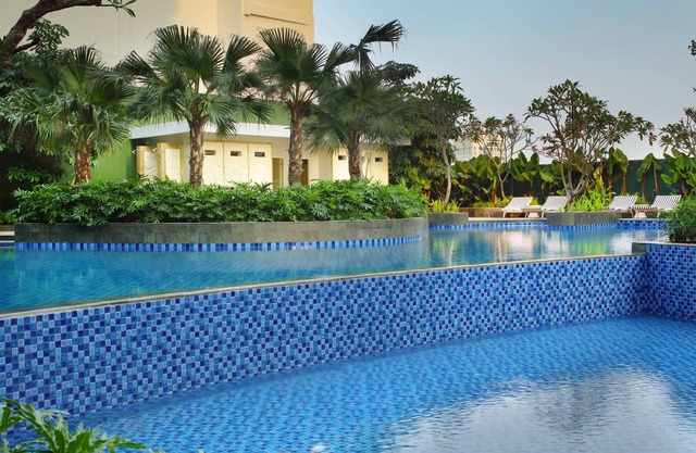 Four Points by Sheraton Surabaya, Tunjungan Plaza