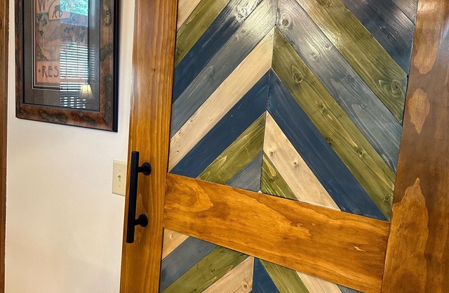 Fourmile Creek Cabin 4 Master Jacuzzi Suites