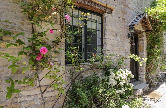 Fox Den Cottage